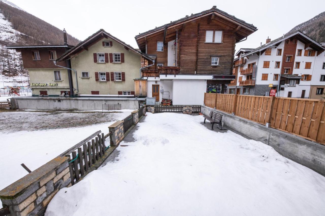 Apartamento Haus Astoria Saas-Grund Exterior foto