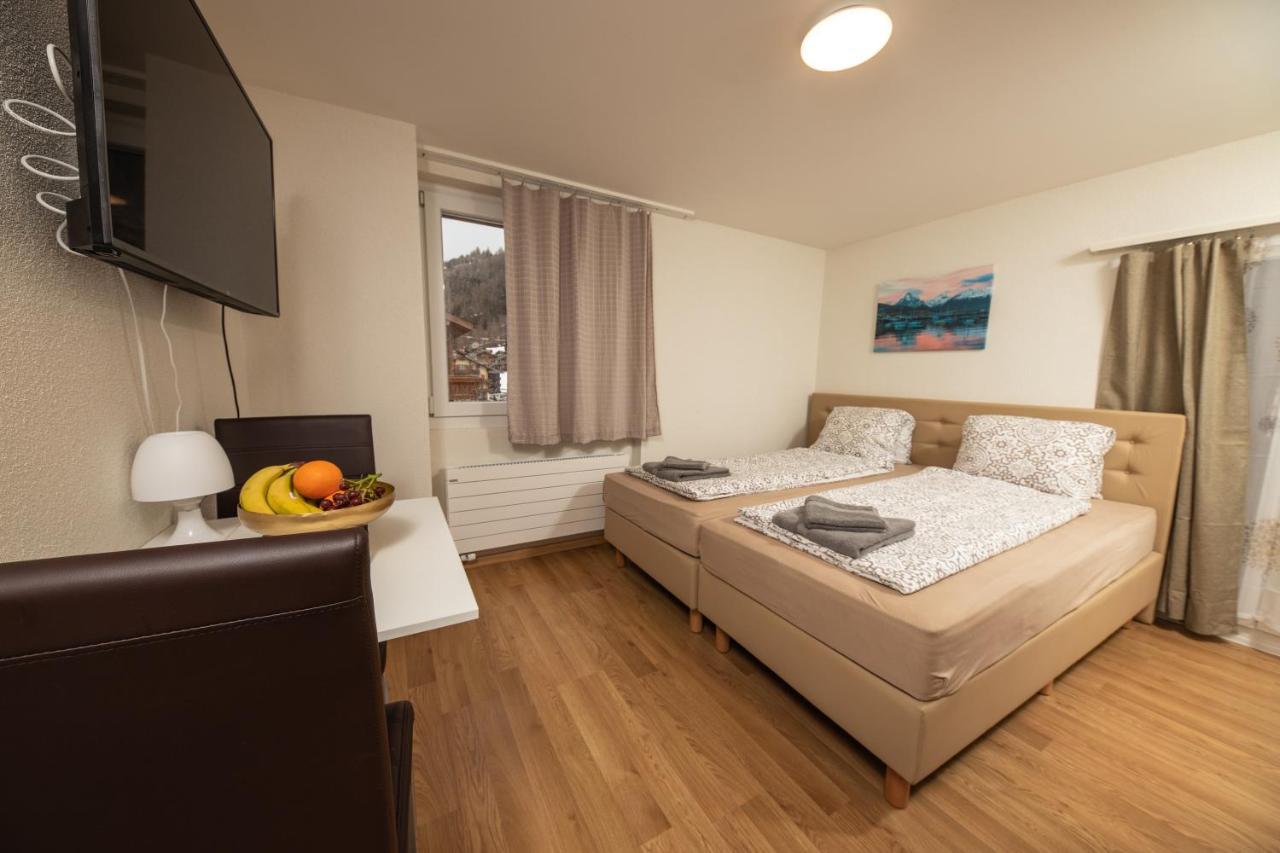 Apartamento Haus Astoria Saas-Grund Exterior foto