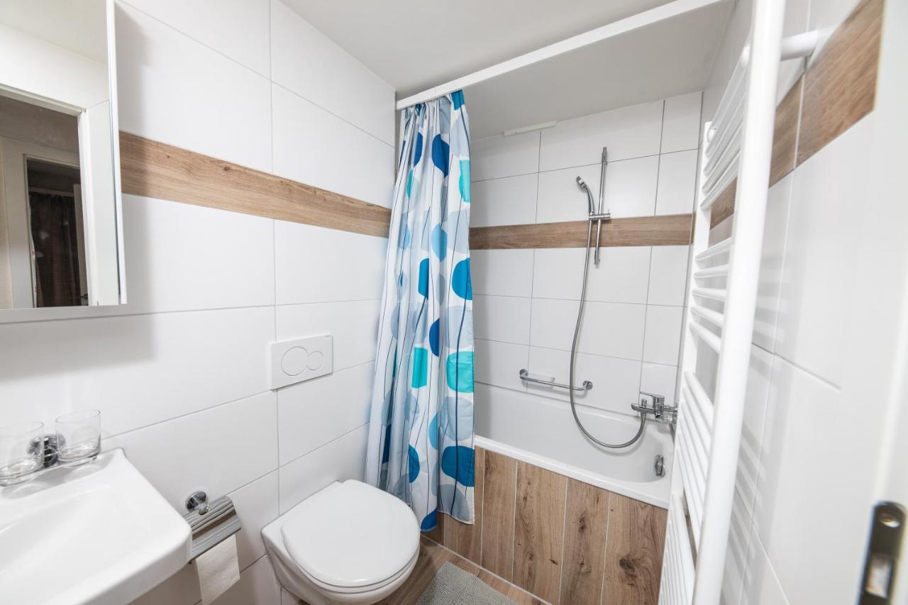 Apartamento Haus Astoria Saas-Grund Exterior foto
